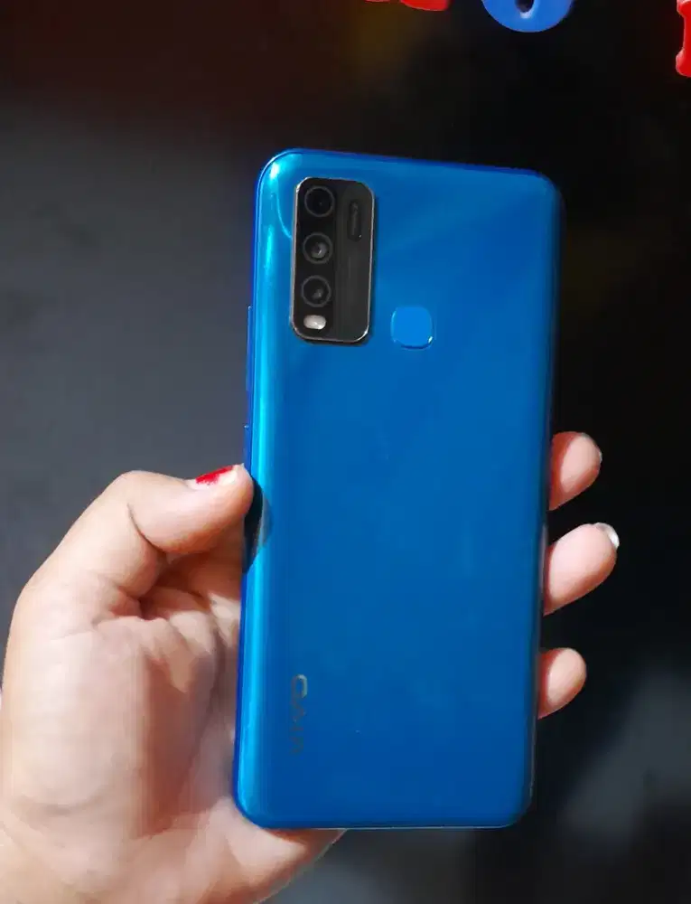 Vivo y30i ram 4+1/64!.