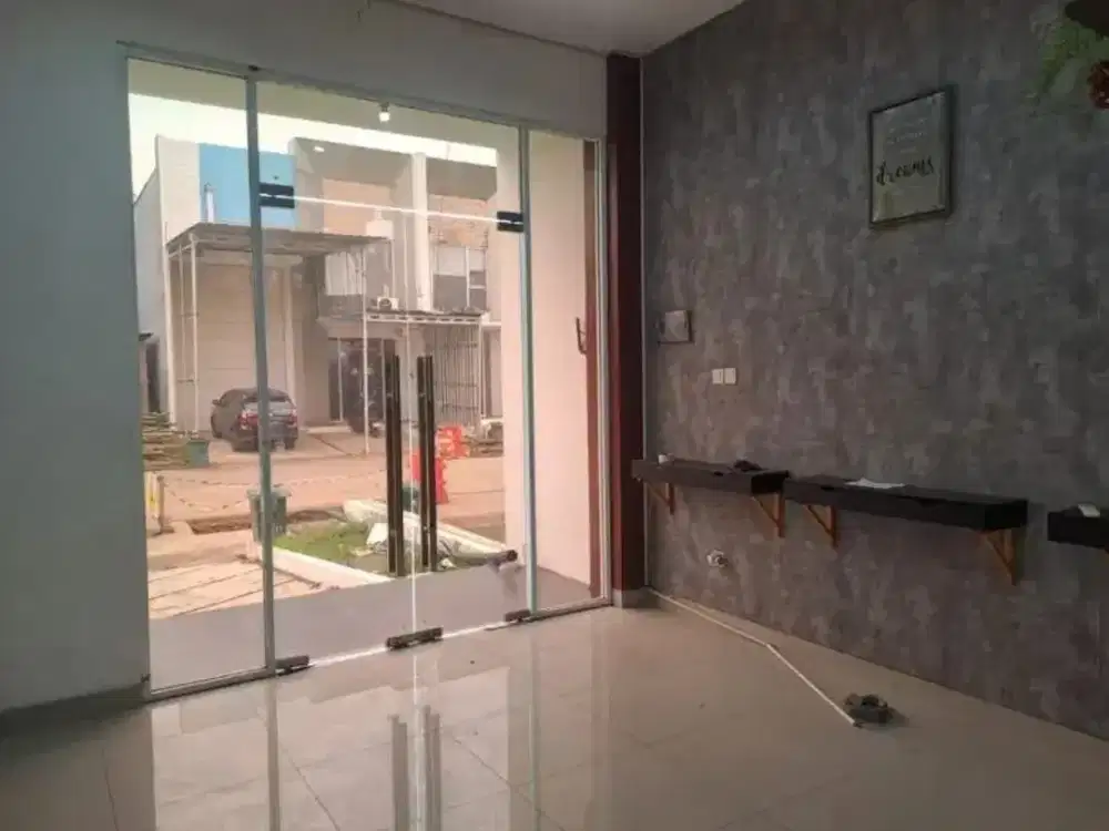 dijual siap pakai gudang citra 8