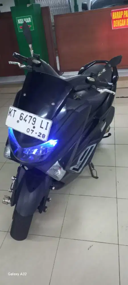 YAMAHA NMAX BUKAN YANG CONNECTED 2018