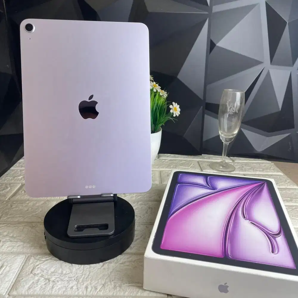 Ipad air 7 M3 128gb Mulus Fullset ori bisa COD dan TT