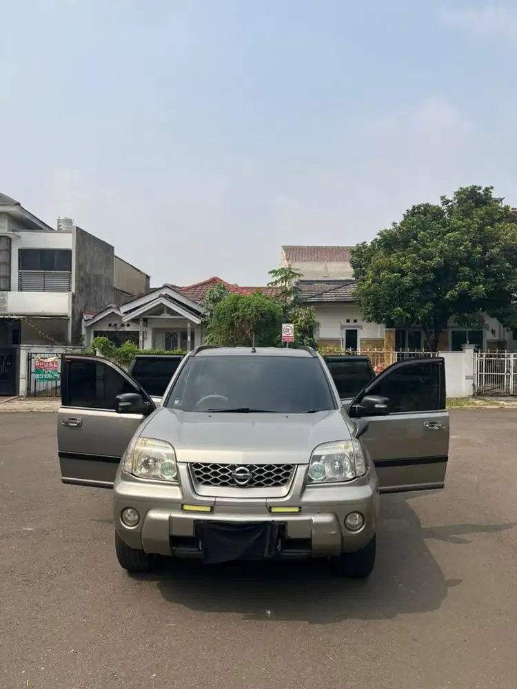 Nissan X-Trail 2005 Bensin
