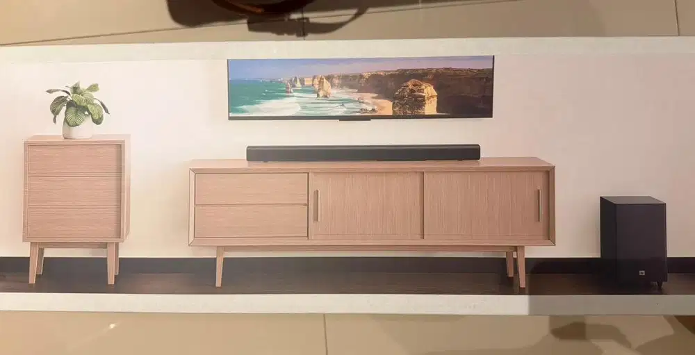 WTS Soundbar JBL by Harman SB550