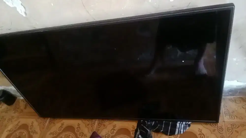 Beli barang bekas AC kulkas tv dll