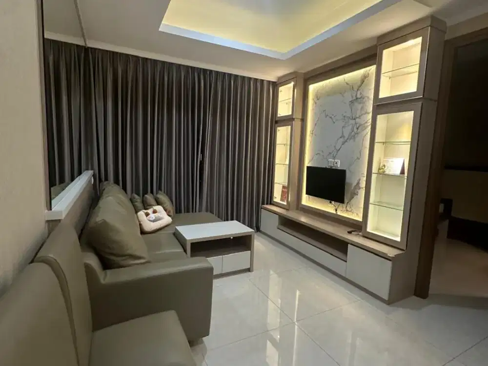 Di Sewakan Condominium Taman Anggrek Residences 2+1 masih new