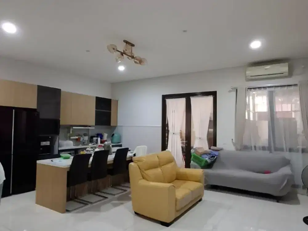 Rumah Minimalis 2 Lantai di Foresta BSD Dekat AEON Mall