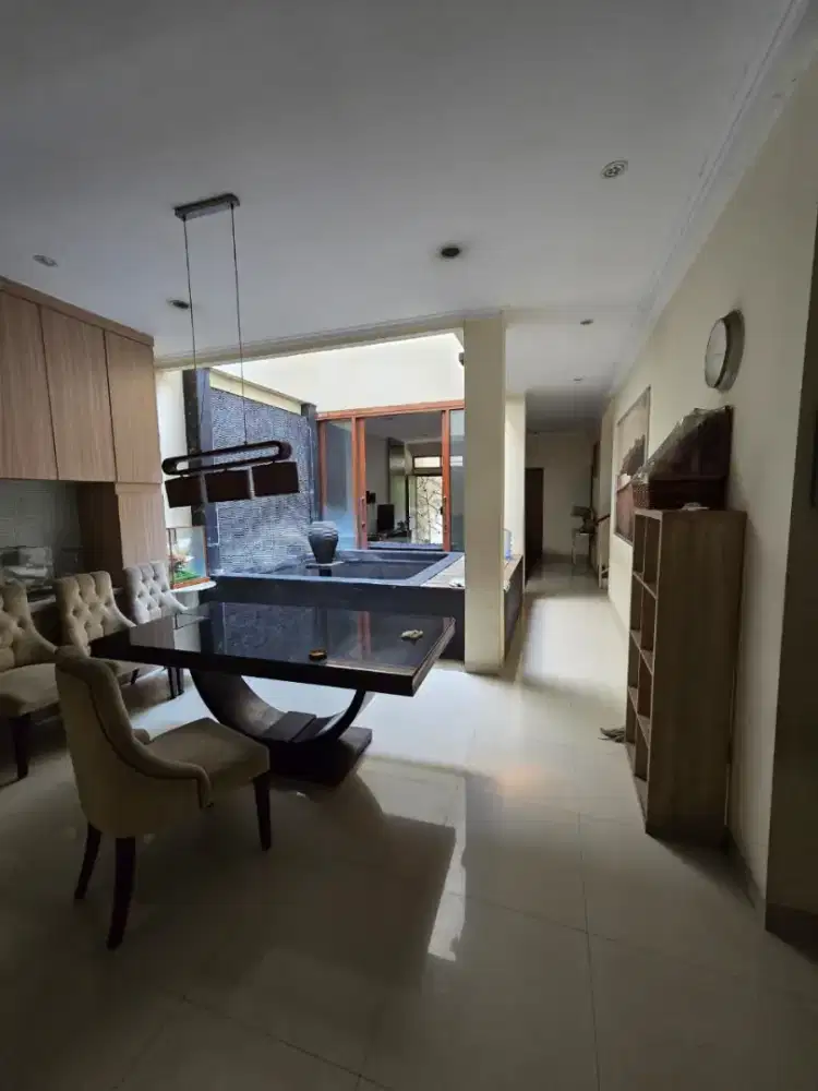 Rumah Dijual Cepat di Grand Galaxy City Bekasi – Semi Furnished
