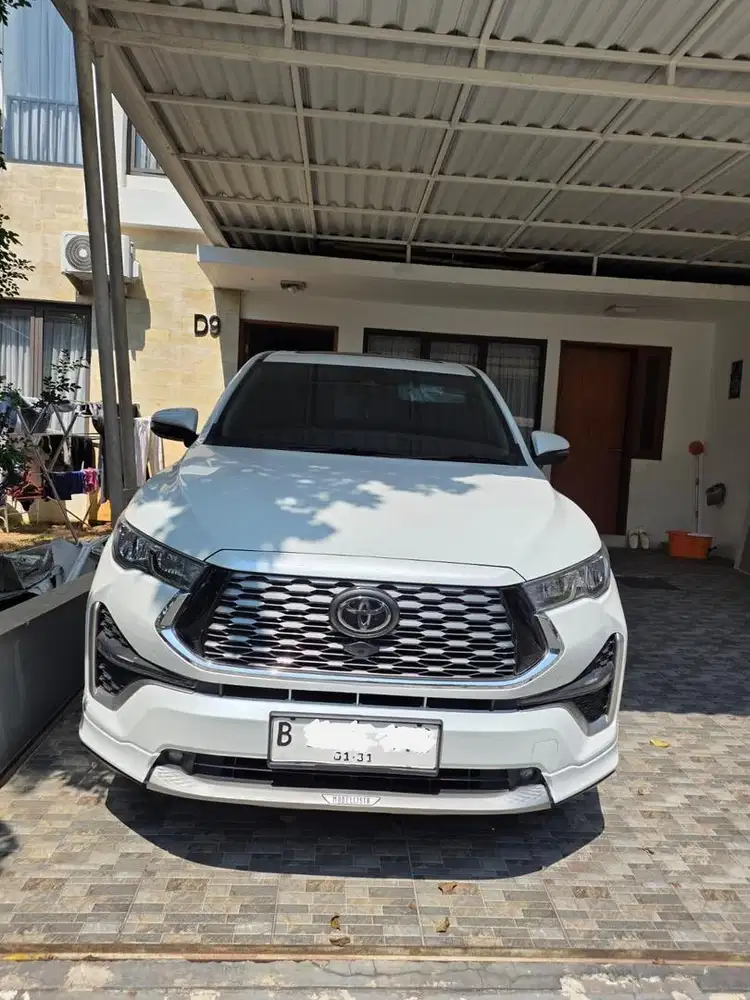 Toyota Kijang Innova Zenix 2.0 Q Hybrid TSS Modellista AT 2025 Reg.26