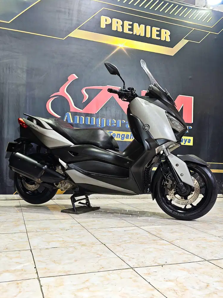 Yamaha Xmax 250 ABS Keyless Th 2017 slow on going