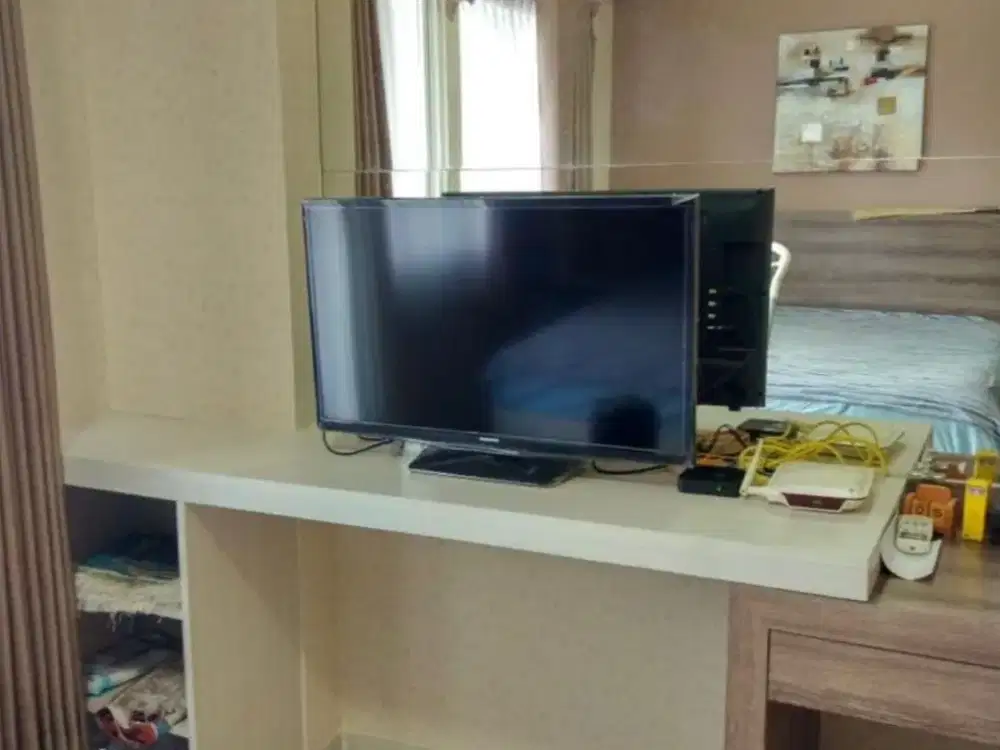 Dijual cepat turun harga apartemen Galeri Ciumbuleuit 2 Fasilitas 1BR Bandung Lantai 7 menghadap kolam renang