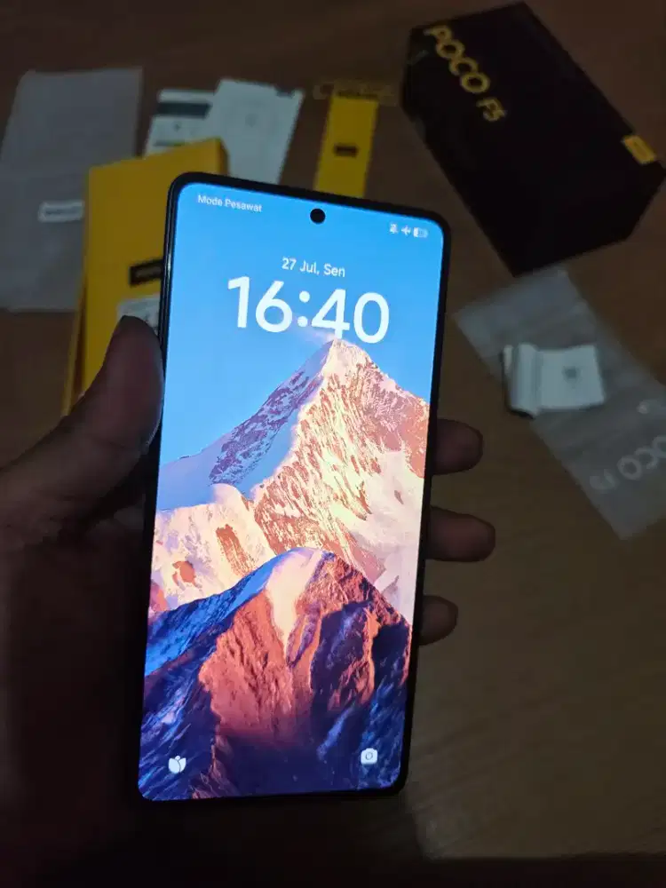 Poco F5 12/256GB