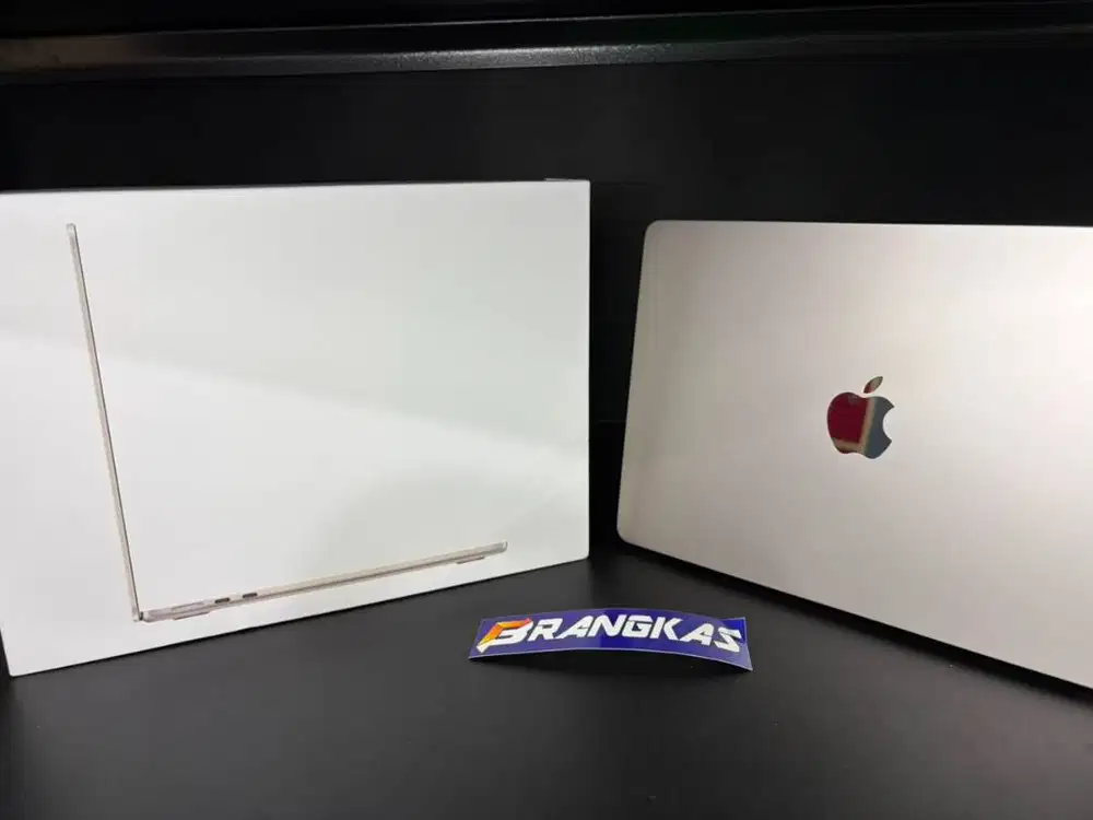 Macbook Air M2 8/256GB Ibox like new