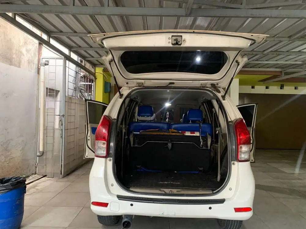 Daihatsu Xenia 2015 Bensin