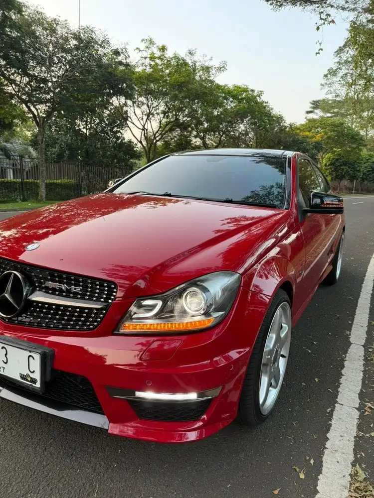Mercedes-Benz C180 2012 Coupe 2-Door (C204) Facelift AMG Style