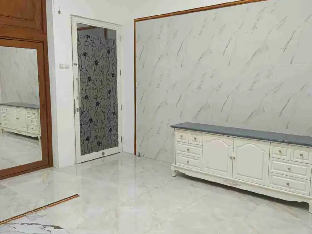 Sewa Rumah Klampis Merr Dekat Manyar, Unair C