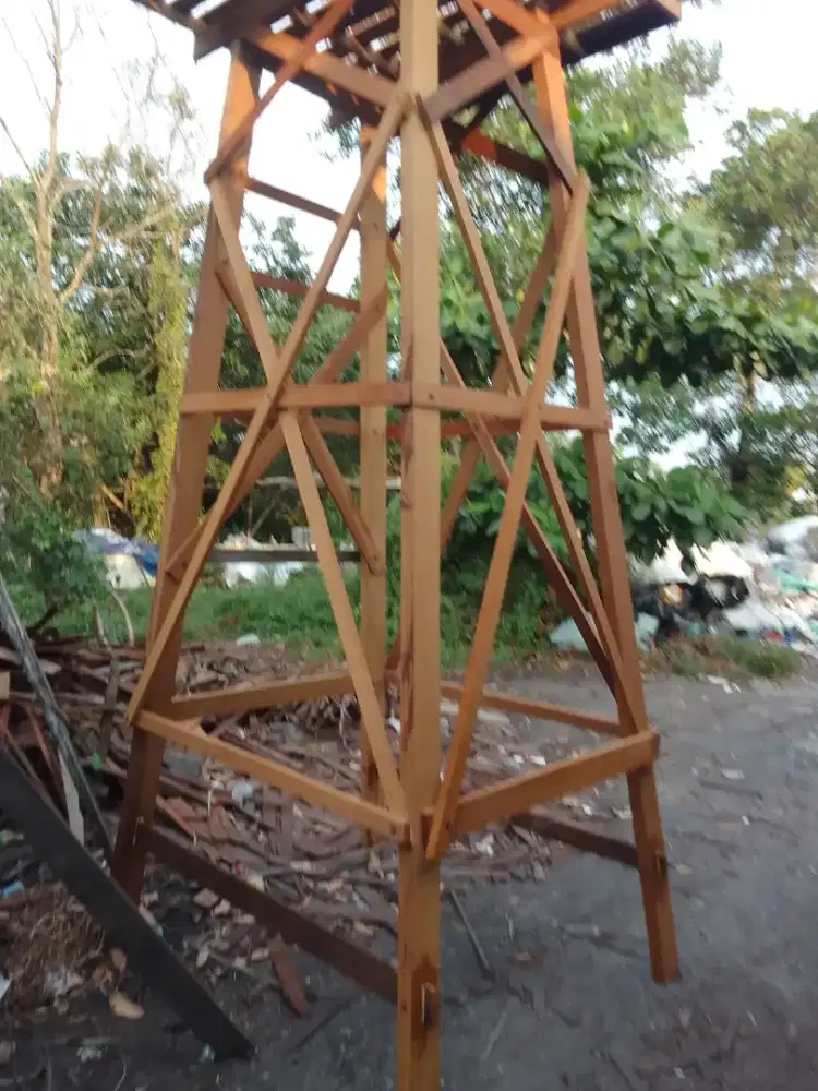 Tiang tandon menara Ulin