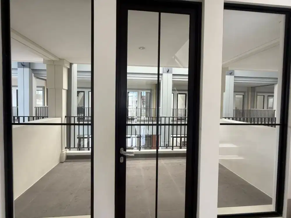 Disewakan Ruko The Hudson Brand New Gading Serpong, Tangerang