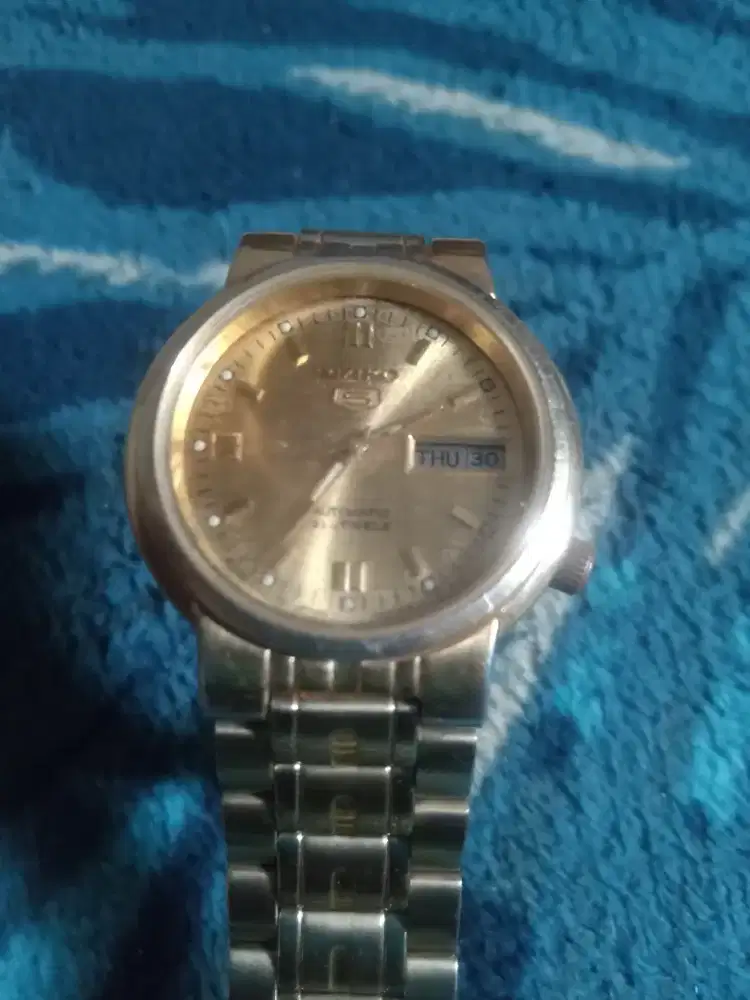 Jam tangan wanita Seiko 5