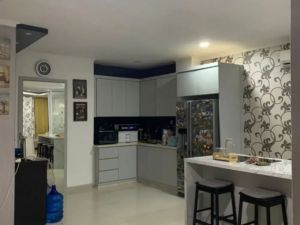 Ss.1907 - Murah !! Dijual Rumah Minimalis 8x16 Siap Huni Semi Furnish Hadap Utara di Komp. Walikota Gading