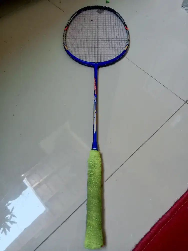 Raket badminton Li-Ning Tubro 99 series