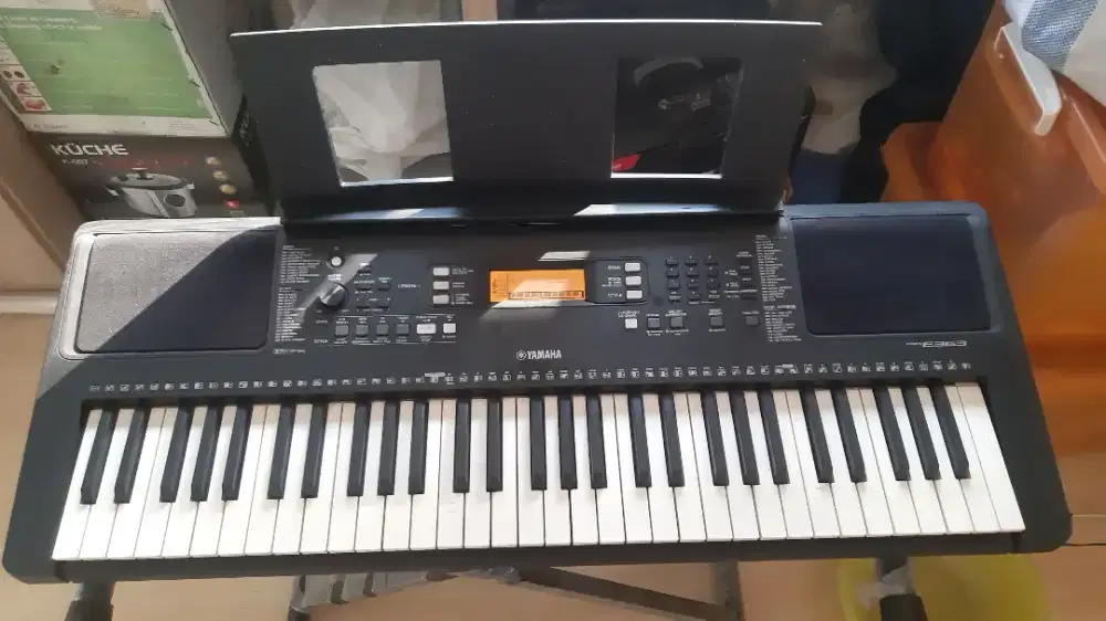 Yamaha PSR-E363 Keyboard / Piano Elektrik - Mulus Fullset + Stand