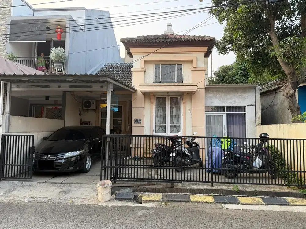 Dijual Rumah di Taman Royal 2, Cluster Parahyangan 1 No 86