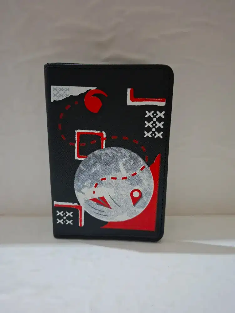 Dompet untuk Paspor