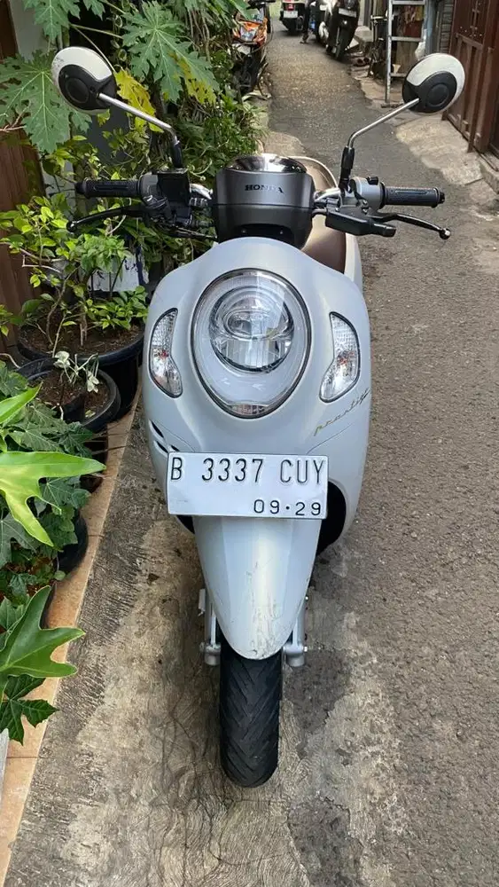 Honda Scoopy Prestige Keyless 2024 Pajak Hidup Surat Lengkap