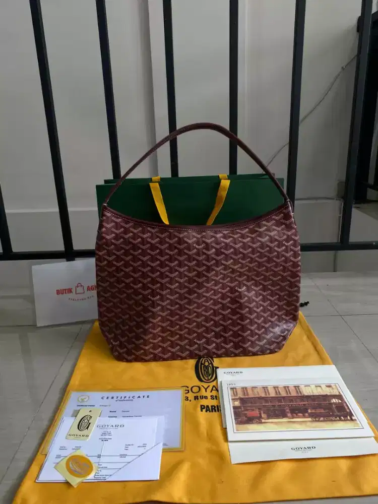 Nego Preloved Boheme Hobo Burgundy Authentic