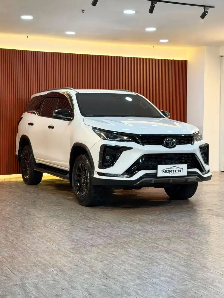 Toyota Fortuner Legender 2.8 GR Sport TSS 2026 Odo 1 Ribu Record Antik