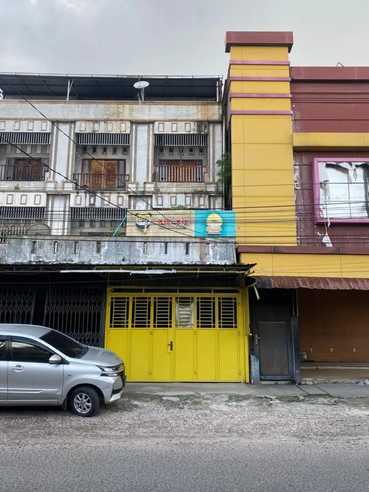 Dijual Ruko (Lokasi sangat strategis)