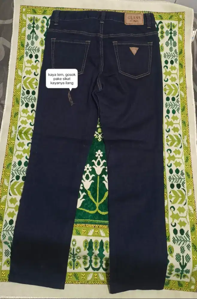 Celana panjang jeans branded  GUESS slim fit