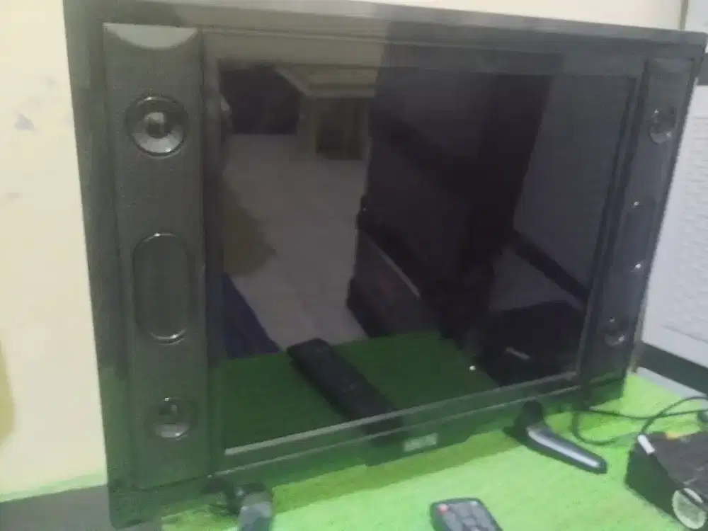 Tivj led tv  14 inc