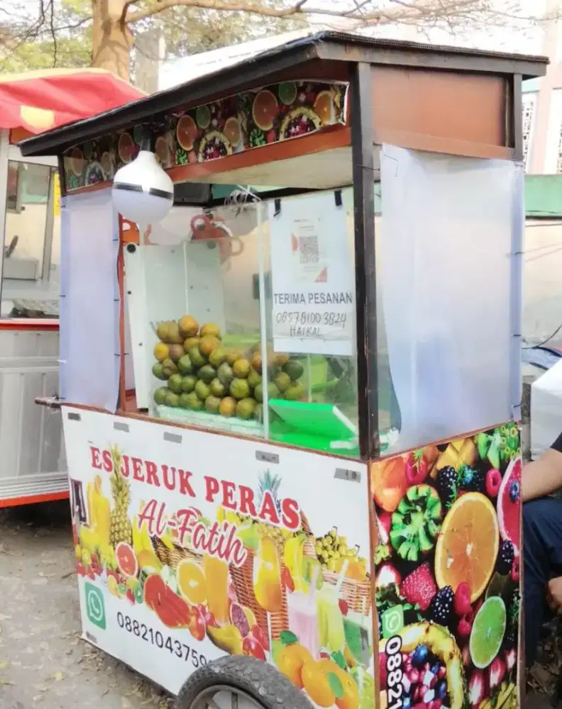 Gerobak dagang siap jual