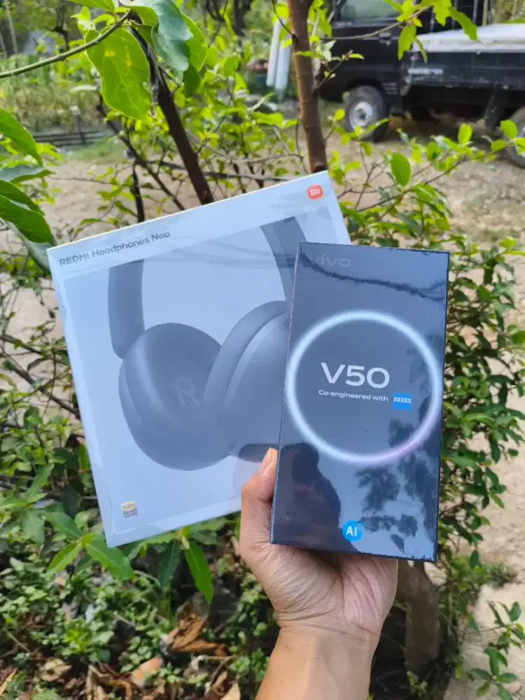 Vivo V50 12/512 BNIB BARU