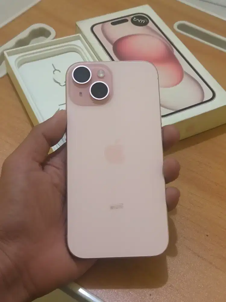 iPhone 15 iBox pink