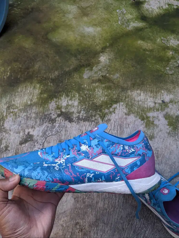 Sepatu Futsal Mils