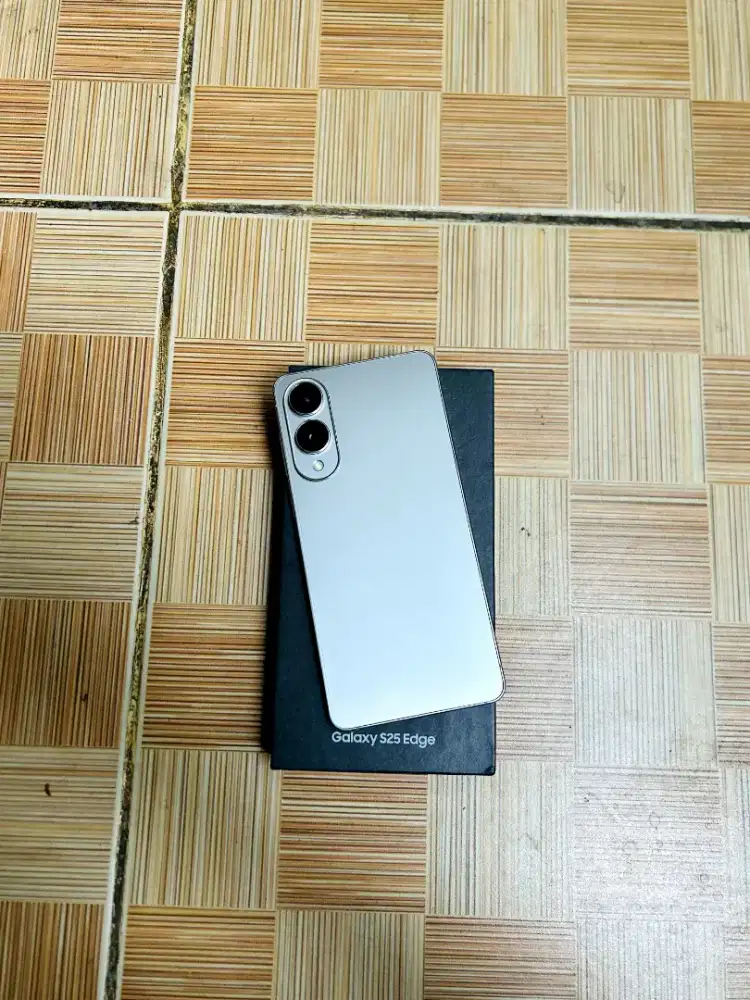 Samsung S25 edge 5g 12/256 gb