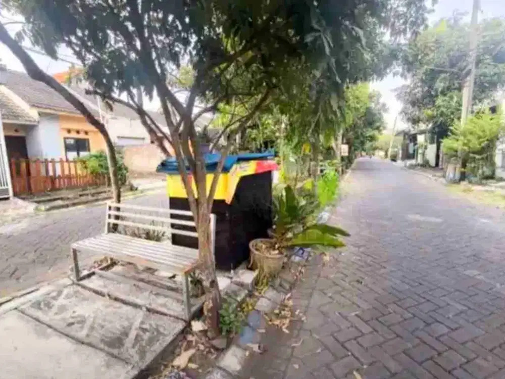 Jalan Kembar Rumah Kahuripan Nirwana Sidoarjo Dekat Exit Tol