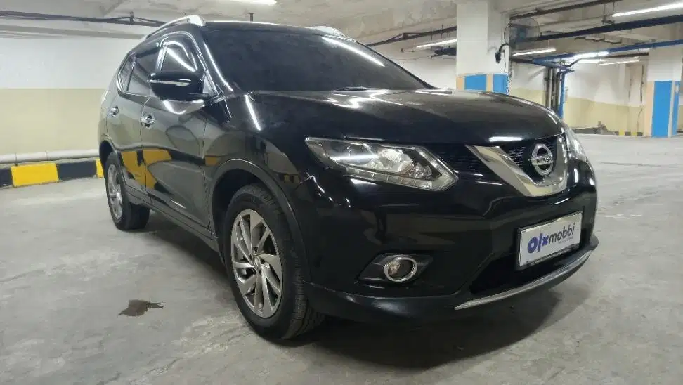 DP MURAH Nissan X-Trail 2.5 Bensin-AT 2015  CUYEB