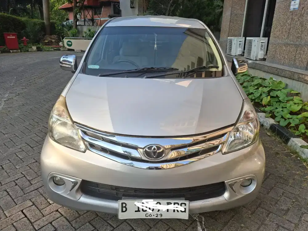 TOYOTA AVANZA. 2014. G MANUAL DARI BARU TGN 1 SERVICE RECORD