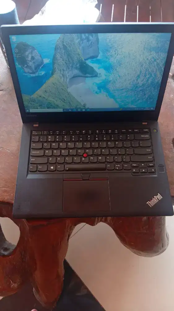 Thinkpad t470 core i5 gen 6 ram 8 ssd 256