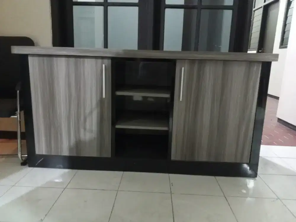 Dijual Meja TV, Bufet, Credenza