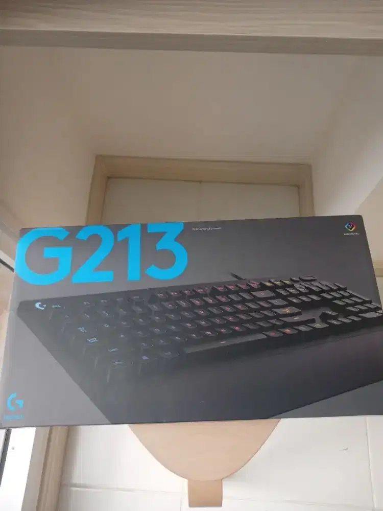 LOGITECH GAMING KEYBOARD