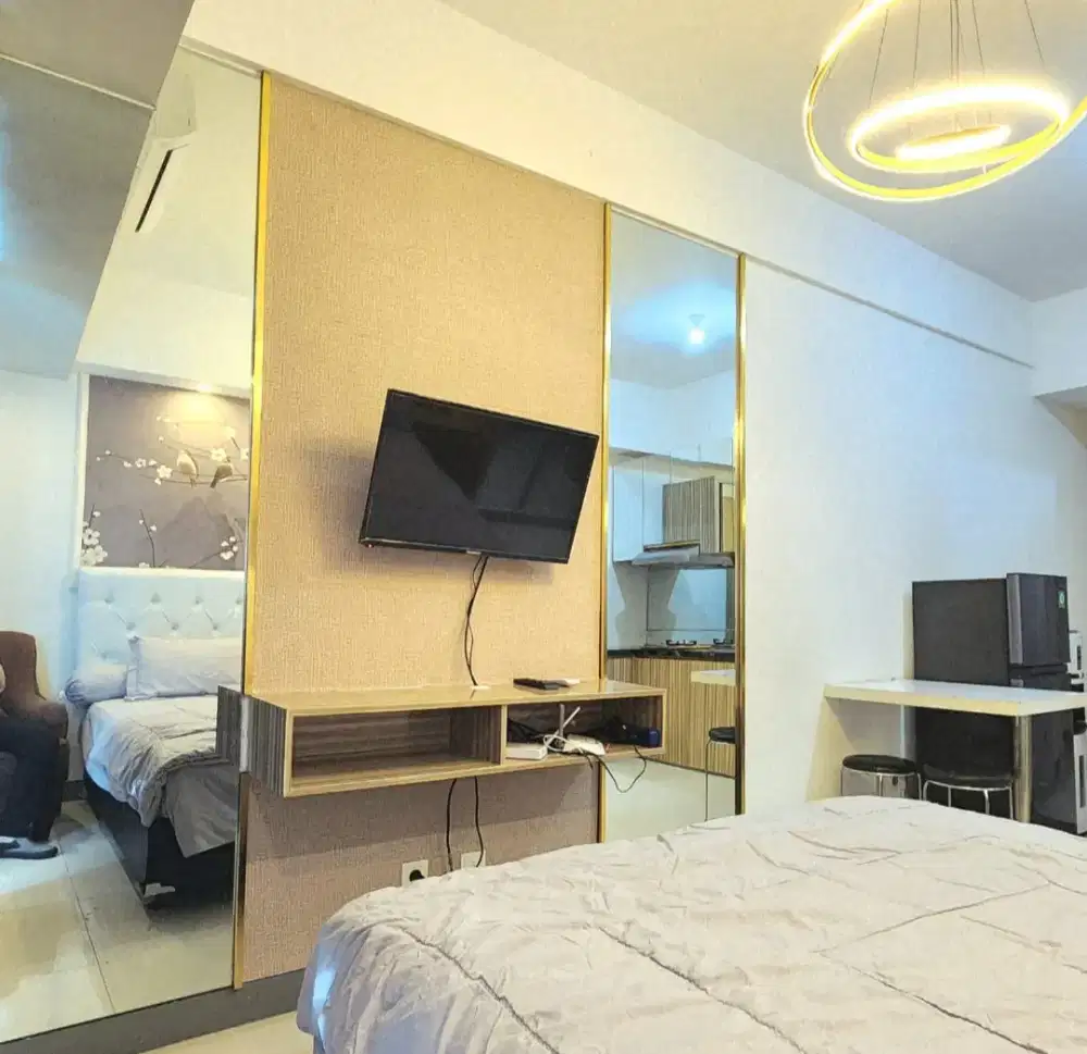 DiSewakan Unit studio Furnished Apartemen Anderson, Surabaya