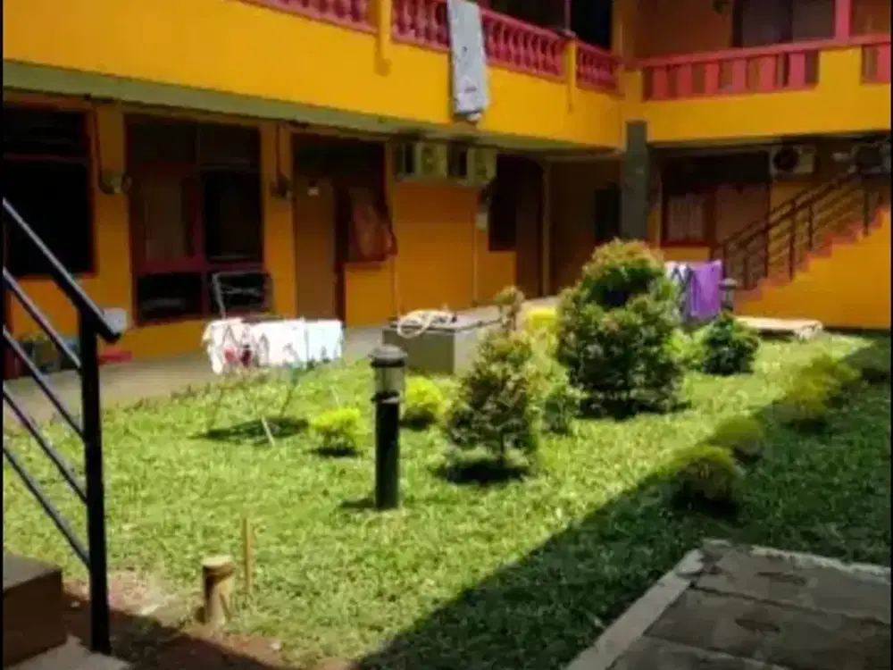 Di Jual Murah Rumah Kost aktif ‎Lokasi sangat strategis  ‎Margonda Depok  ‎Dekat kampus BSI