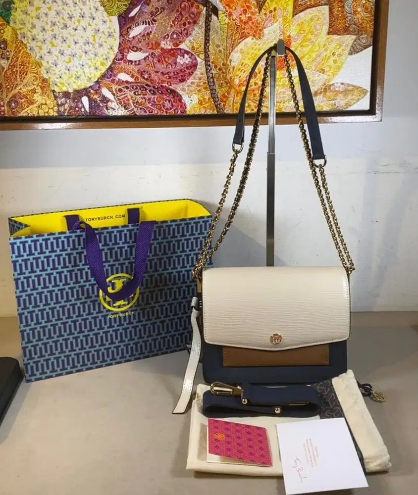 Tory burch flap shoulder bag
