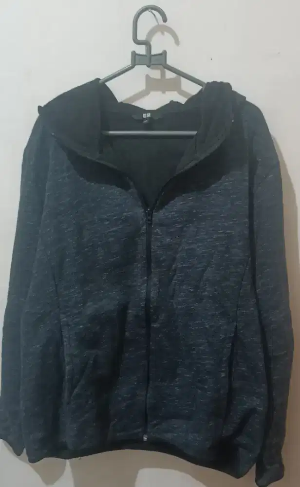 Jaket Uniqlo Ukuran XL