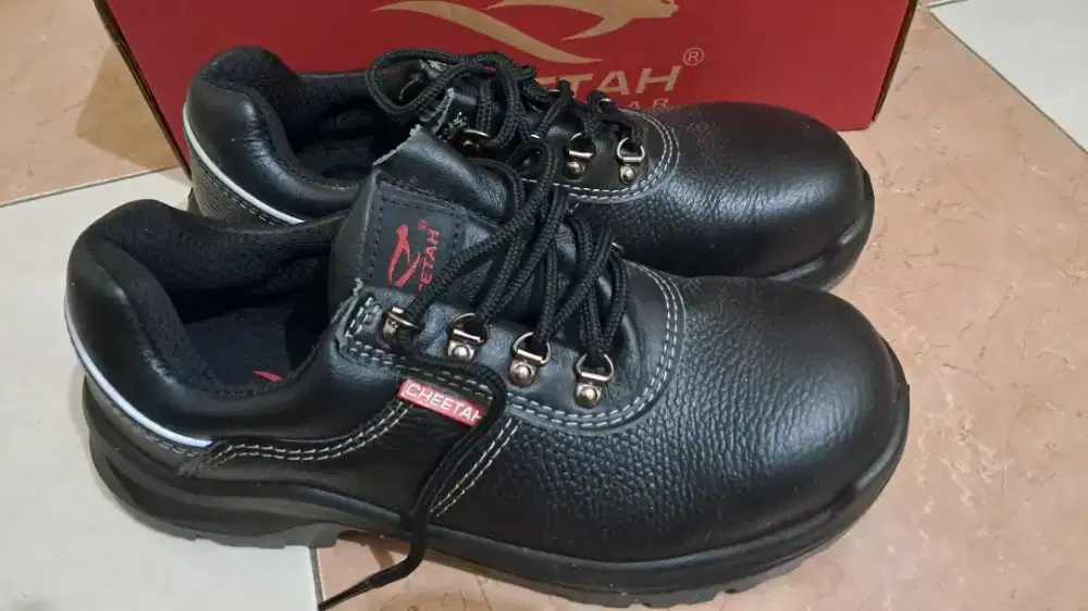 Sepatu Safety Cheetah