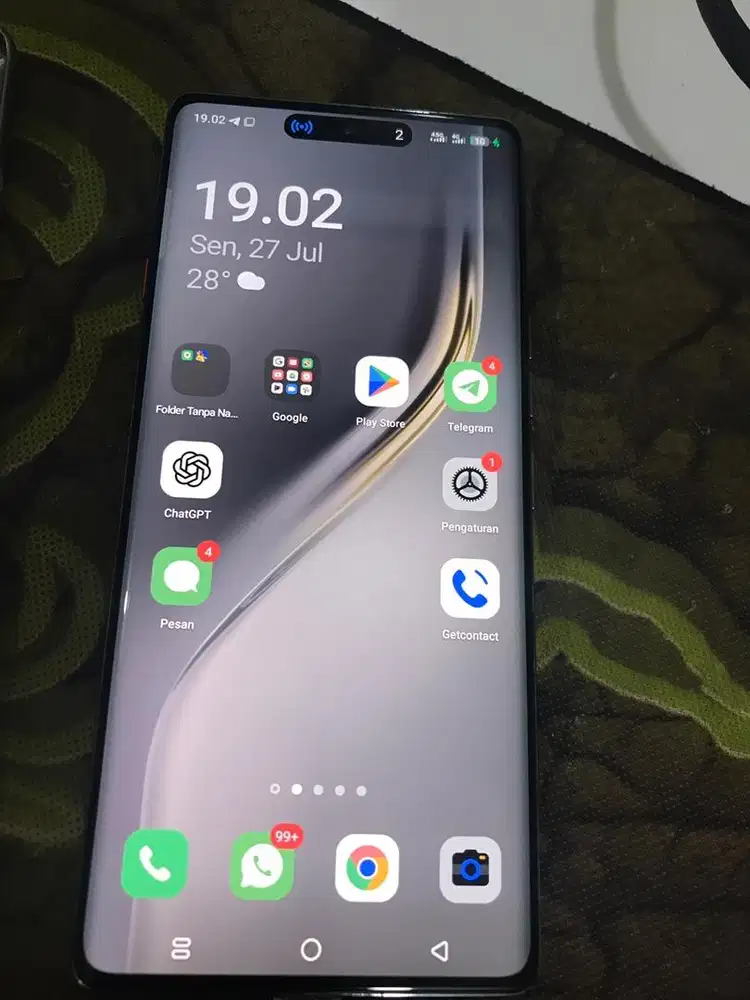 Hp tecno camon 40 pro