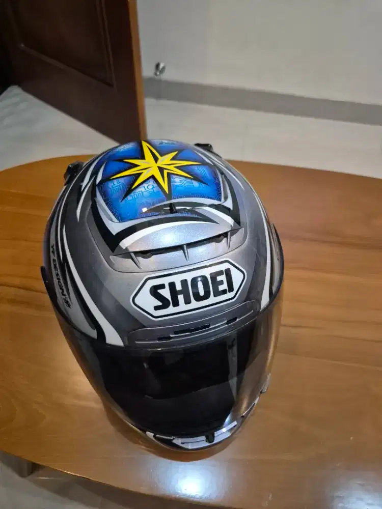 Helm Shoei original